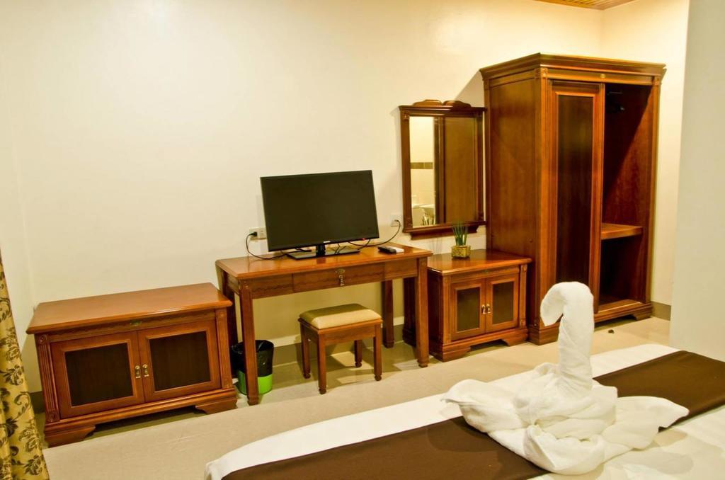 The Premiere Business Hotel Калибо Стая снимка